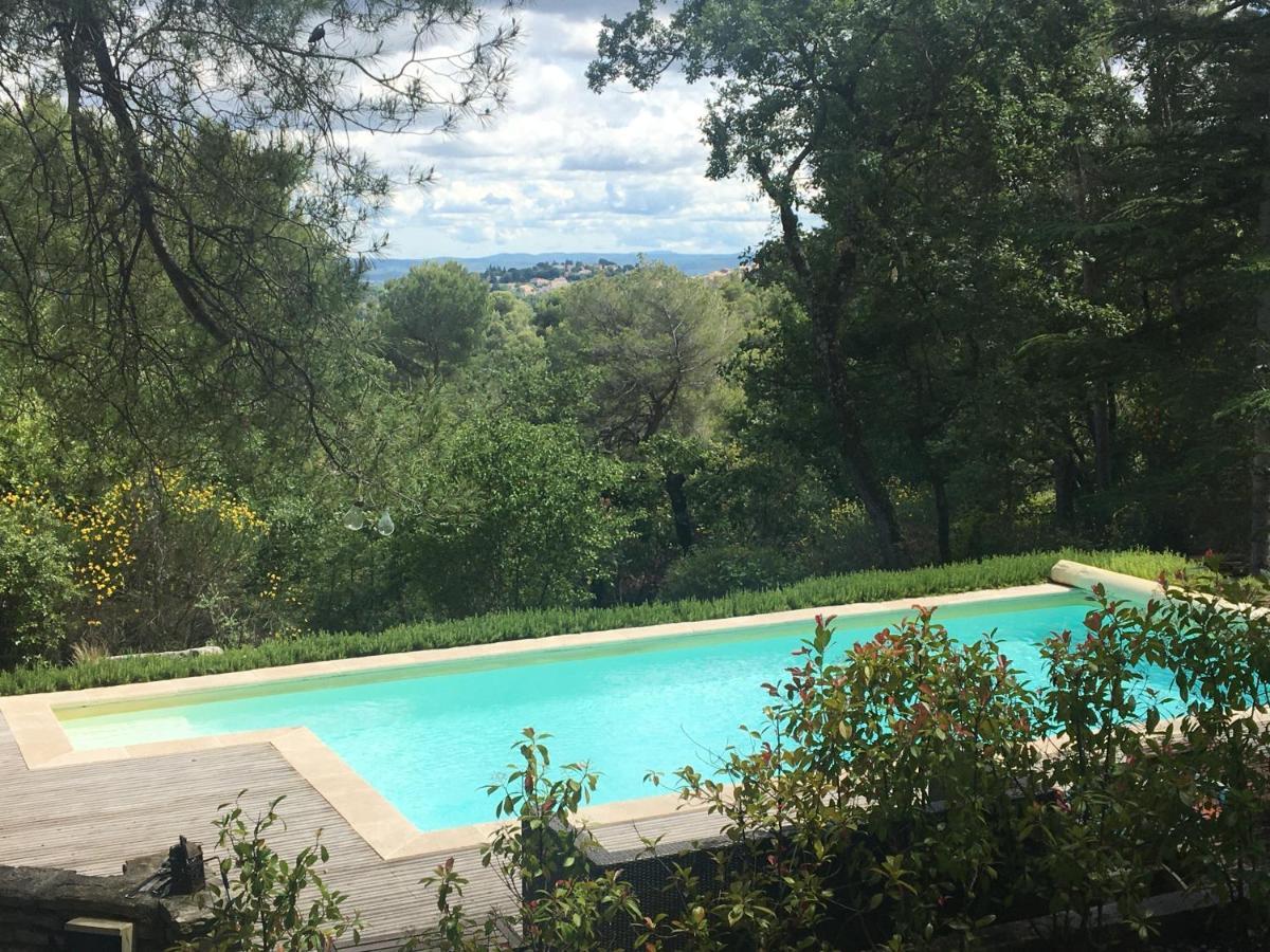 Pierrevert Villa De Carbonelle מראה חיצוני תמונה