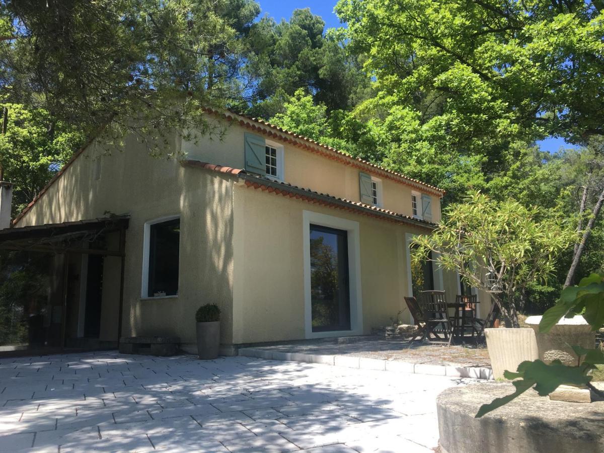 Pierrevert Villa De Carbonelle מראה חיצוני תמונה
